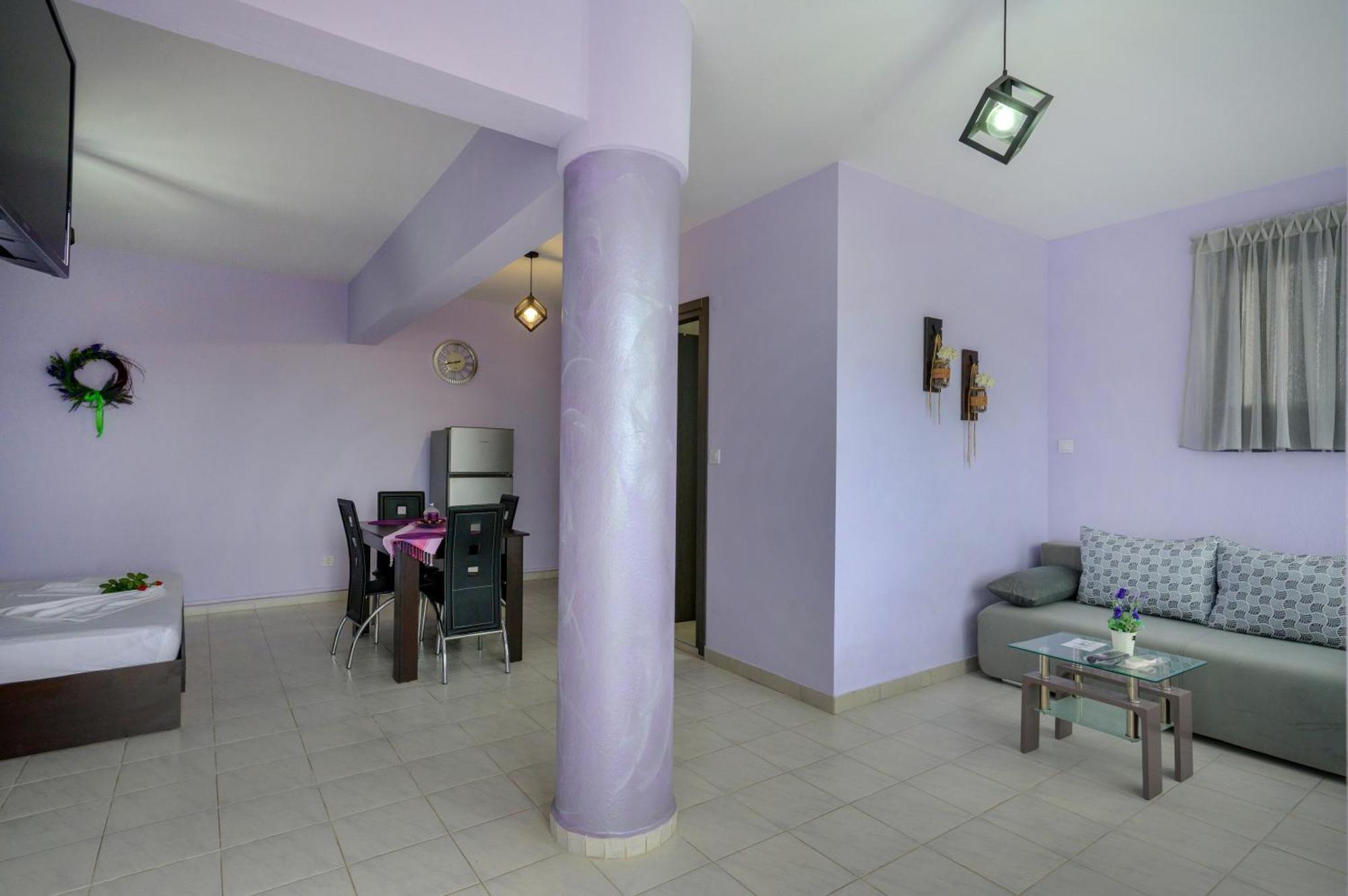 Michael'S Apartment'S Nea Roda Ngoại thất bức ảnh