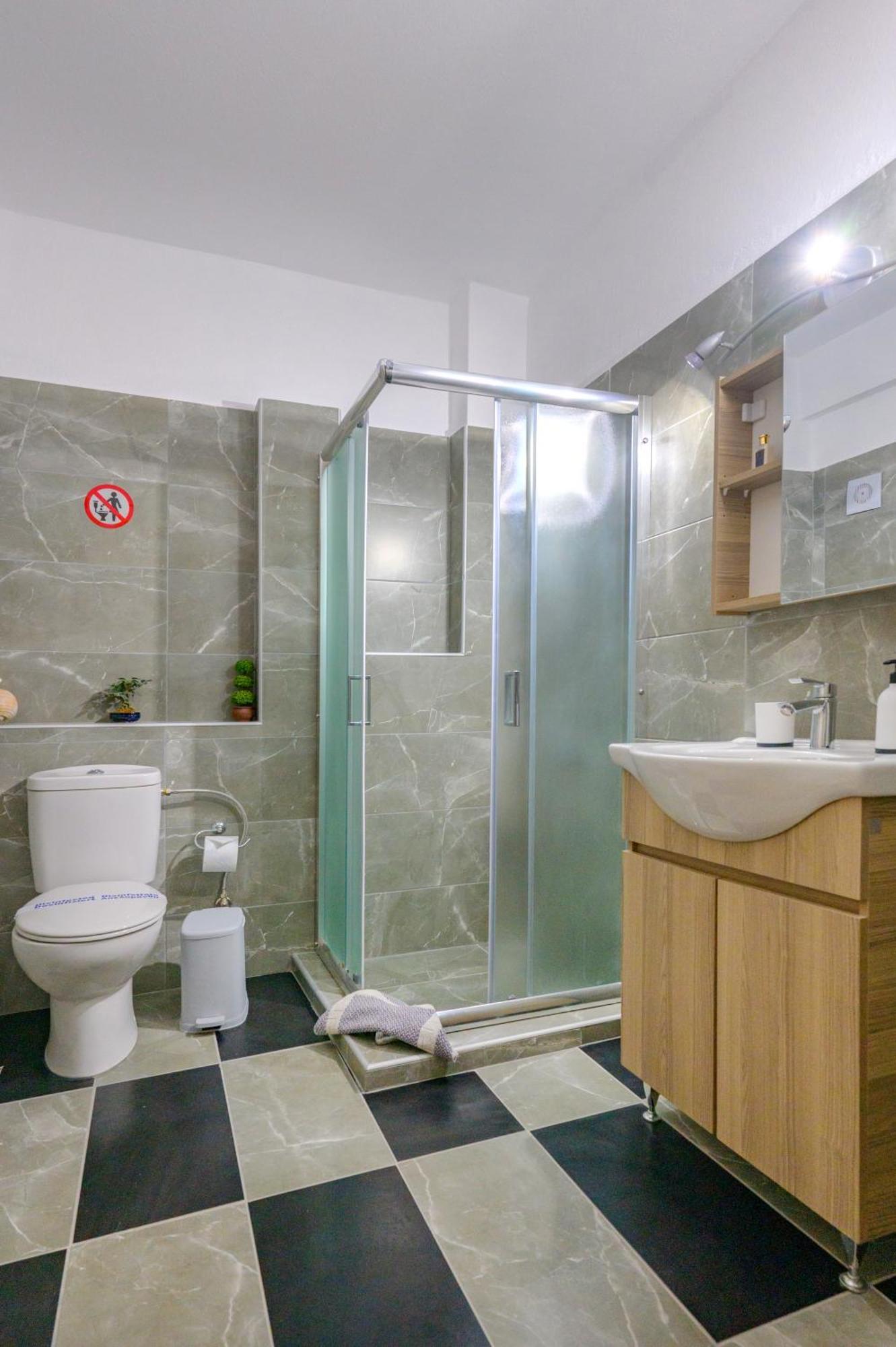 Michael'S Apartment'S Nea Roda Ngoại thất bức ảnh